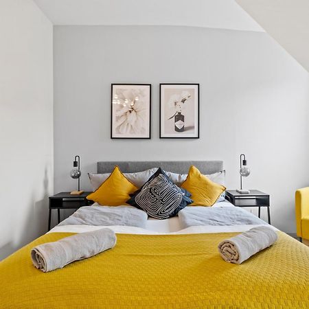 Terrace - 75 M² - Near Wiener Stadthalle 외부 사진