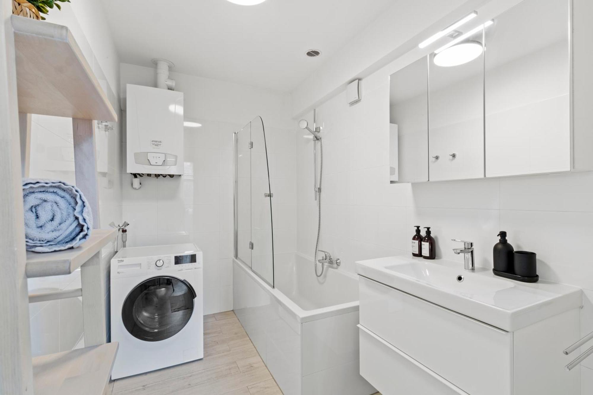 Terrace - 75 M² - Near Wiener Stadthalle 외부 사진